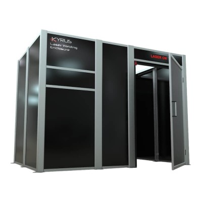 cabine-laser-de-protection-de-3x2m-avec-porte-a-charniere